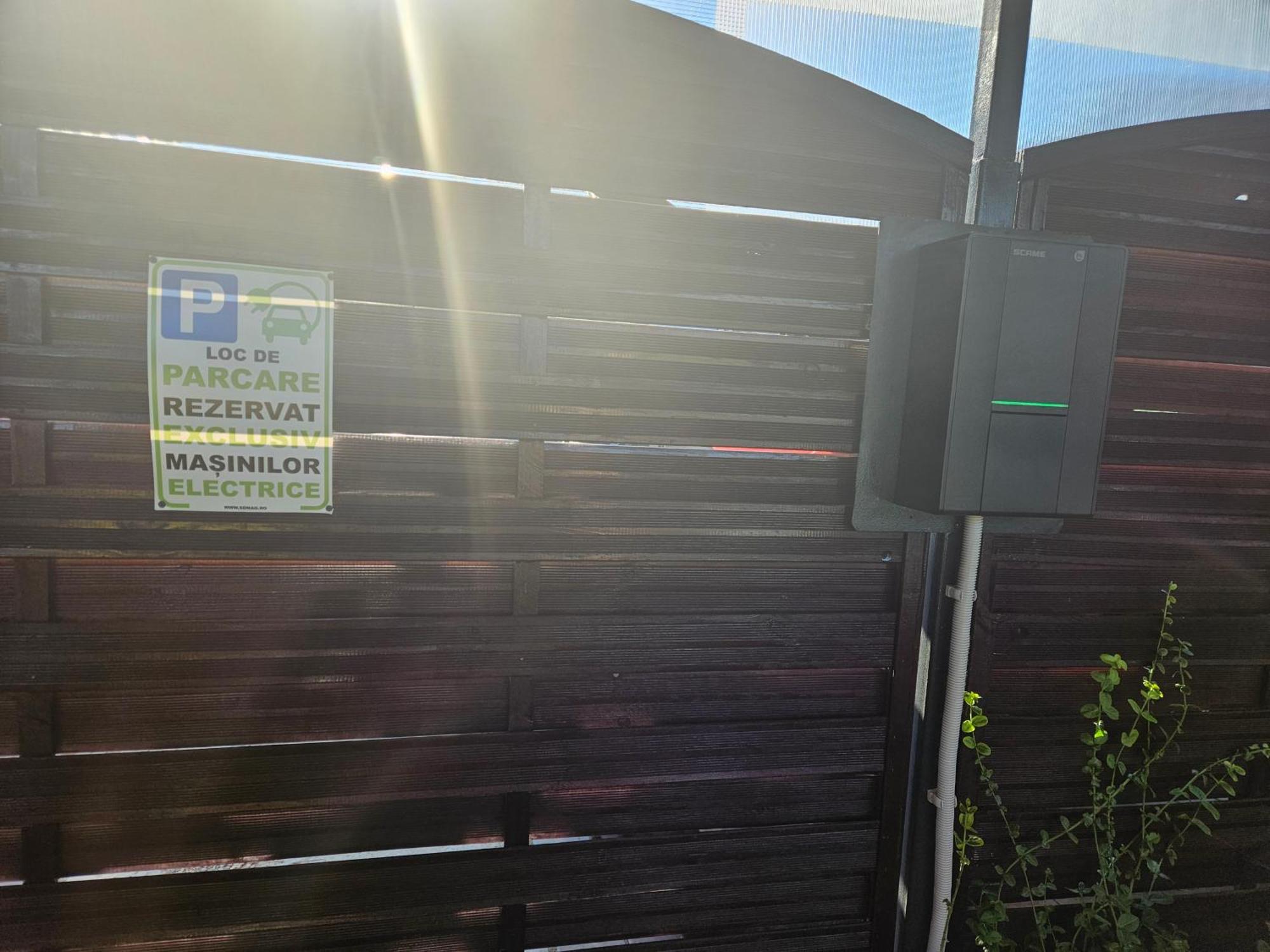 Pensiune Confort Morosanu Sinca Veche Bagian luar foto