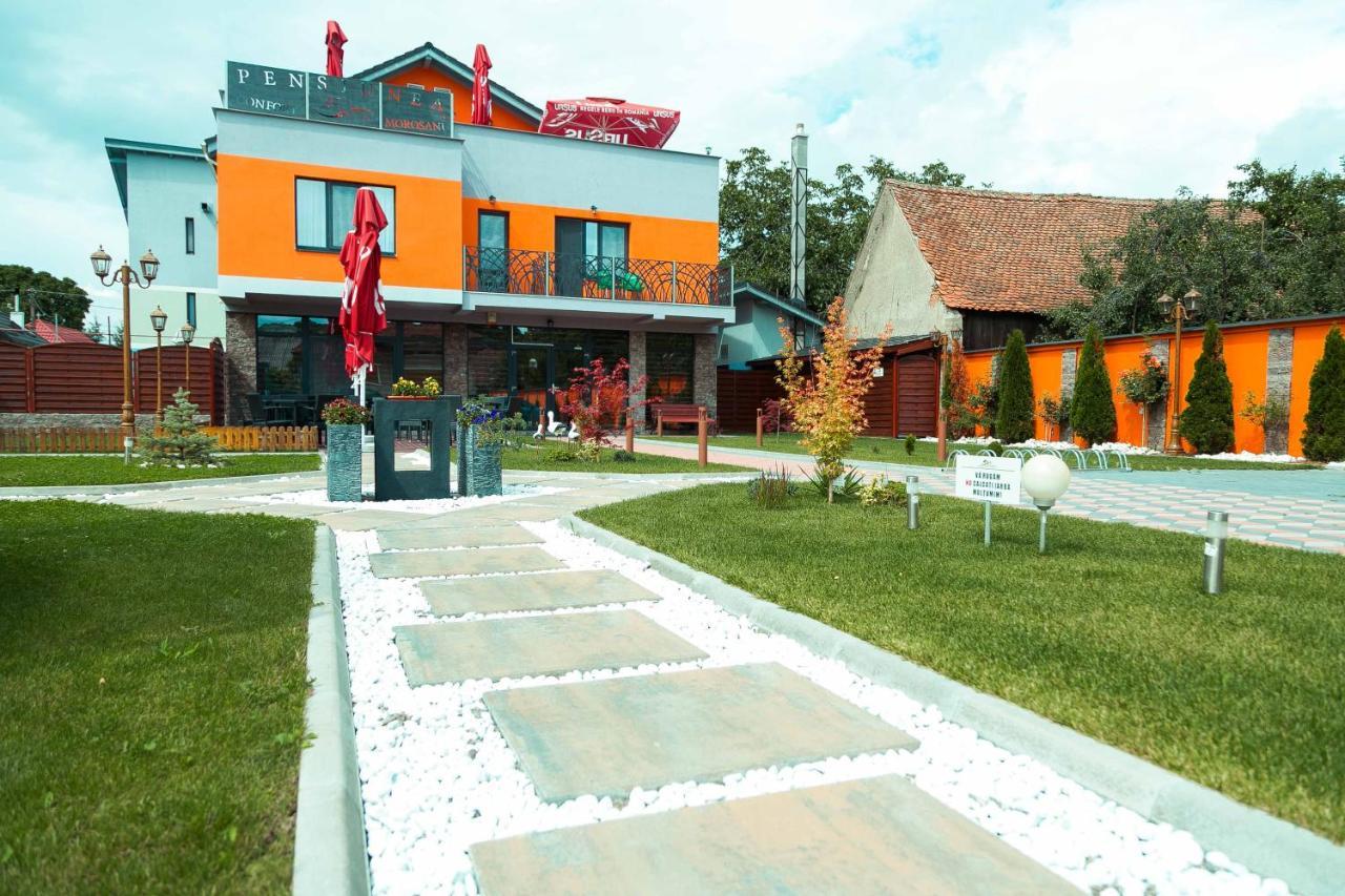 Pensiune Confort Morosanu Sinca Veche Bagian luar foto